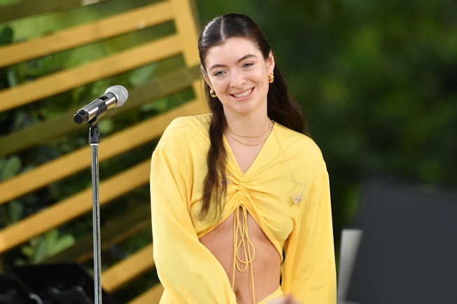 NEW YORK, NY - AUGUST 20:  Lorde is seen performing during "Good Morning America's" Summer Concert S...