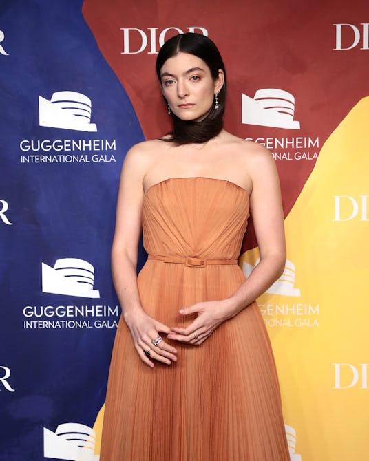 NEW YORK, NEW YORK - NOVEMBER 17: Lorde attends the 2021 Guggenheim International Gala on November 1...