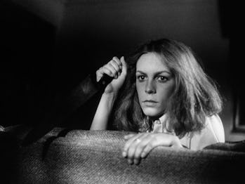 American actress Jamie Lee Curtis on the set of Halloween, written and directed by John Carpenter. (...