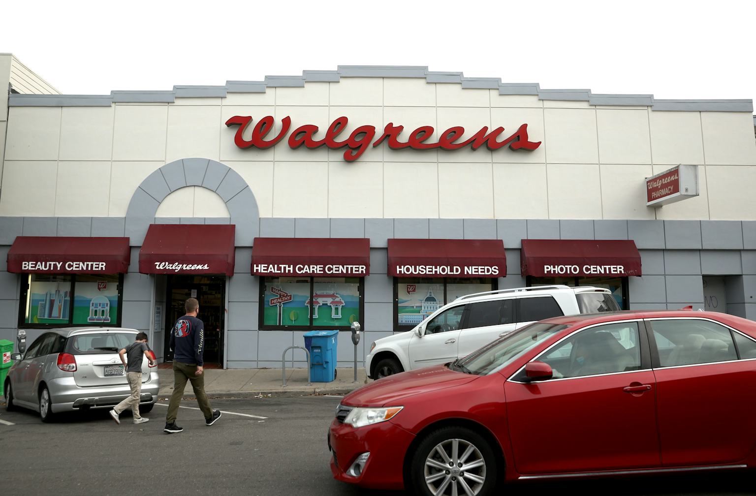 Is Walgreens Open Thanksgiving 2021? The Hours May Vary