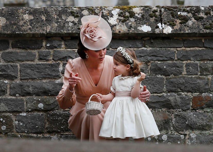Kate Middleton has perfected the mom crouch.