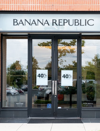 NORTH BRUNSWICK TOWNSHIP, NJ, UNITED STATES - 2018/08/14: Banana Republic store in North Brunswick T...