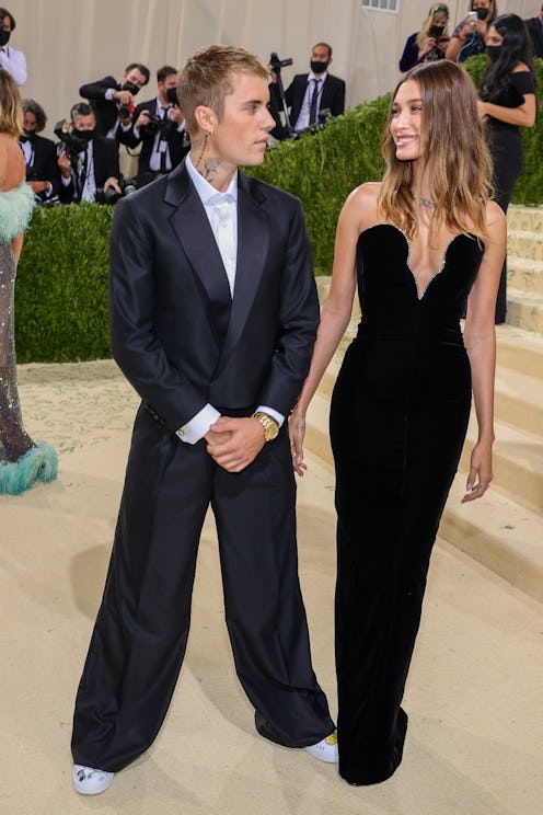 NEW YORK, NEW YORK - SEPTEMBER 13: Justin Bieber and Hailey Bieber attend The 2021 Met Gala Celebrat...