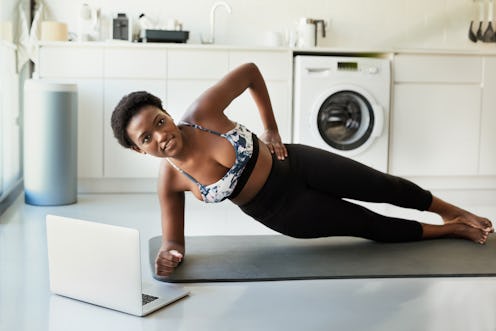 How to do side plank dips in proper form.