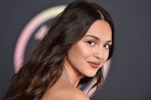 LOS ANGELES, CALIFORNIA - NOVEMBER 21: Olivia Rodrigo attends the 2021 American Music Awards at Micr...