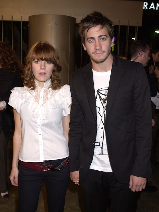 Jake Gyllenhaal and Jenny Lewis dated very briefly in 2001 and have stayed close friends ever since.