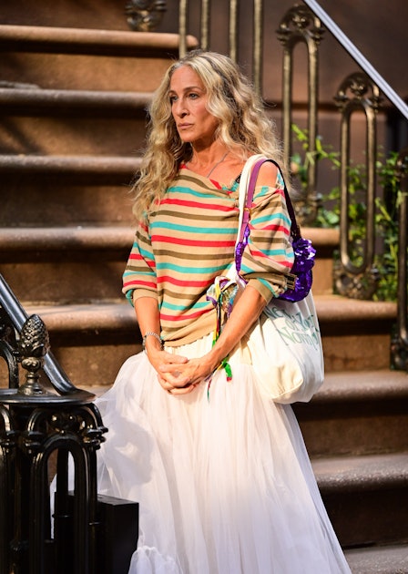 Carrie Bradshaw's Iconic Bags Say a Lot About Status Symbol Evolution