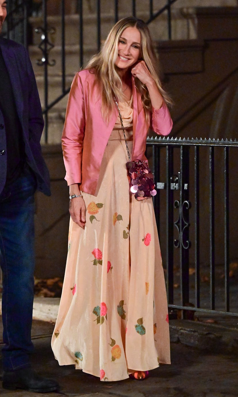 See Carrie Bradshaw's outfits on 'And Just Like That,' from tutus to lehengas to overalls.
