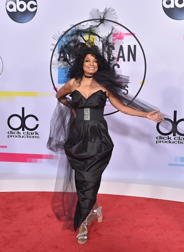 Diana Ross arrives at the 2017 American Music Awards