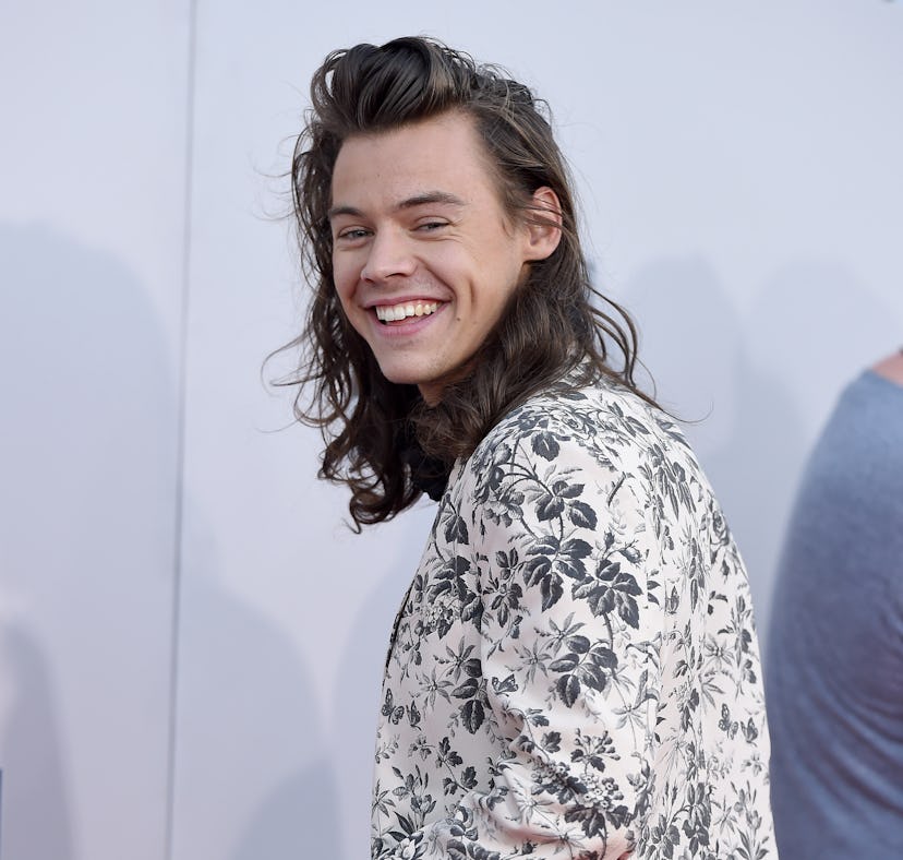 Harry Styles, who helped one of his fans come out to her mom at one of his concerts, arrives at the ...