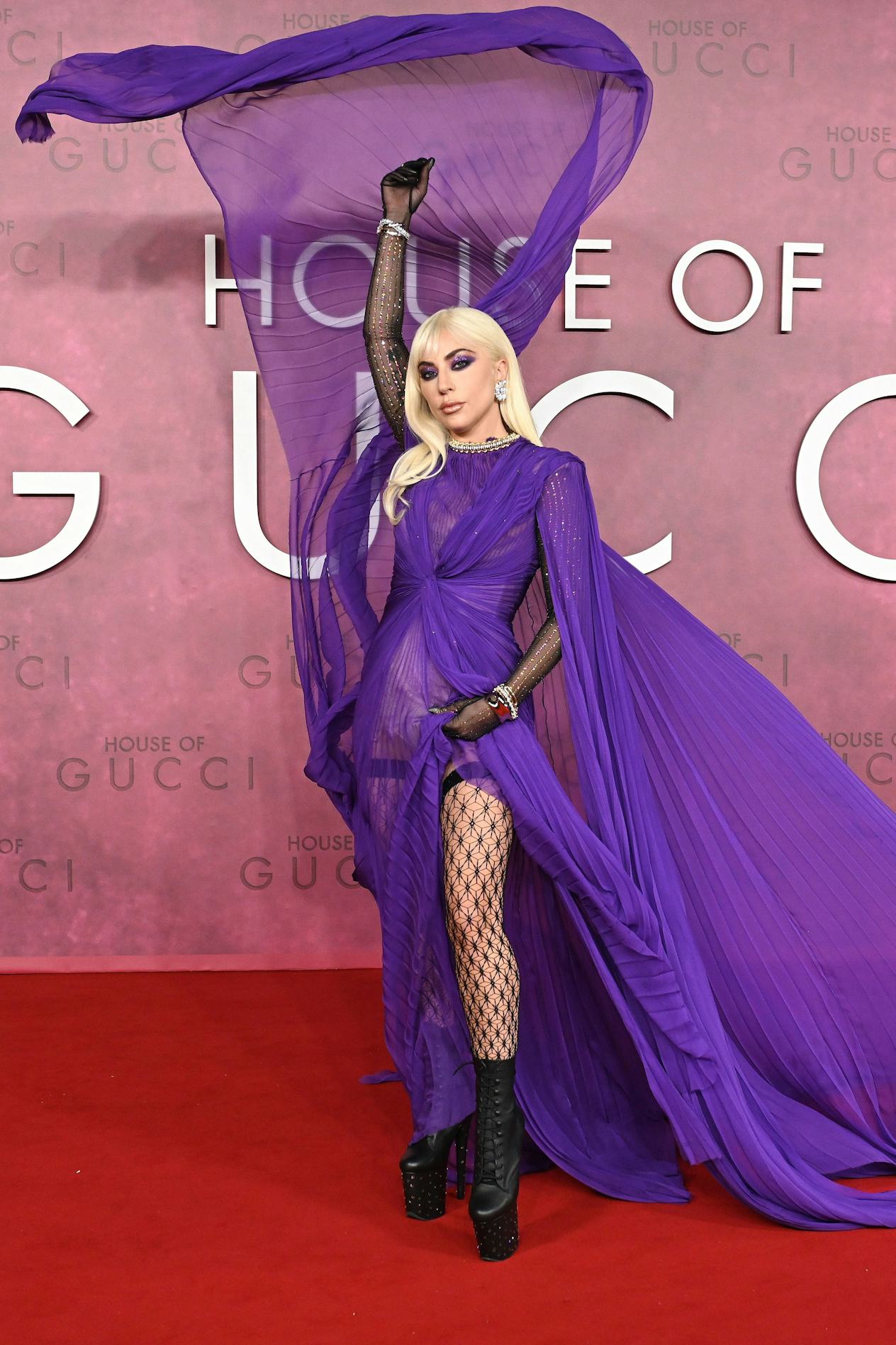 LADY GAGA - Pop Style TV
