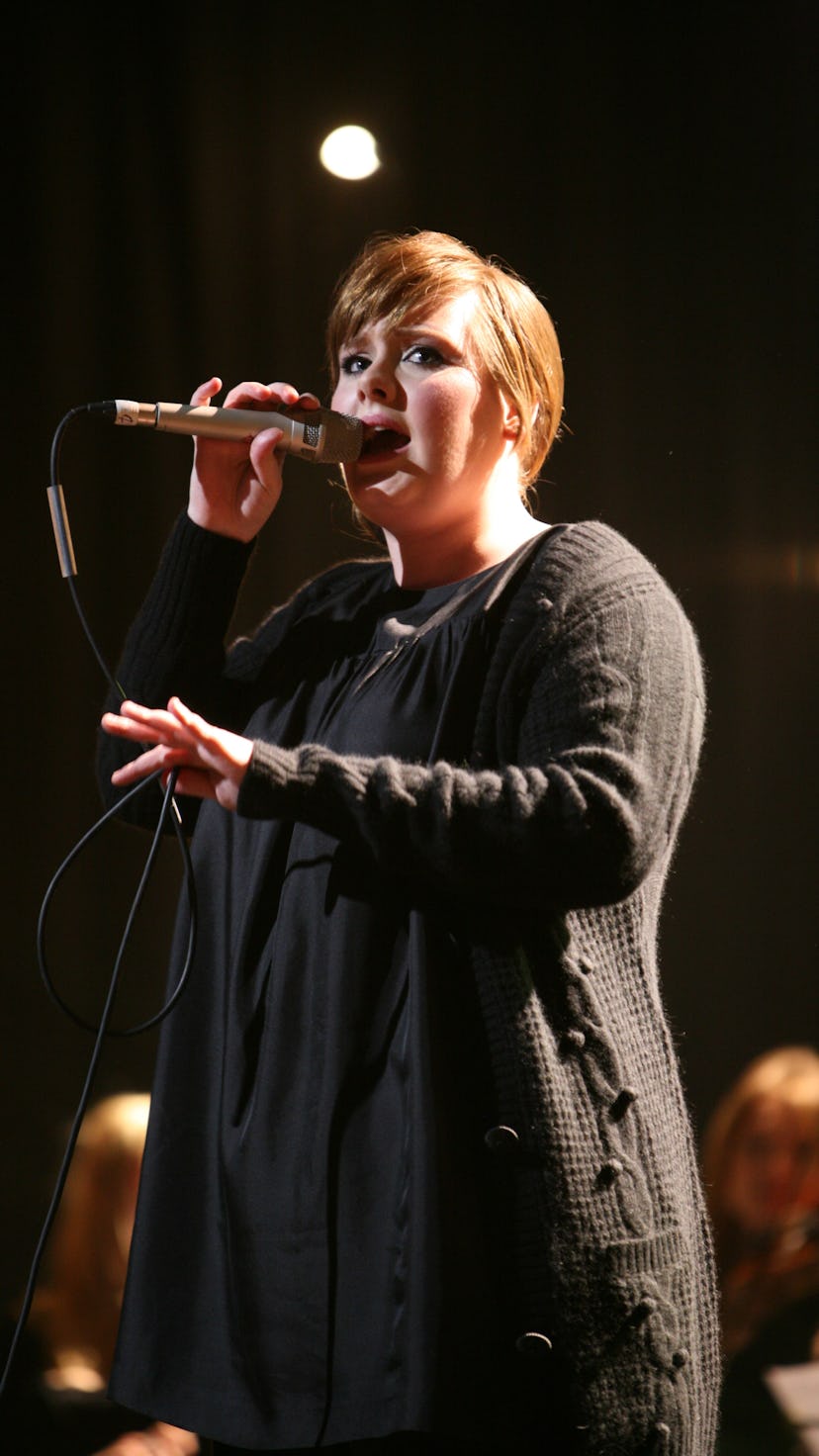 Adele performs on stage at The BRIT Awards 2008 Launch, The Roundhouse, London, 14th January 2008. (...