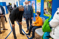 Barack Obama and Dr. Fauci showed their support for kids. 