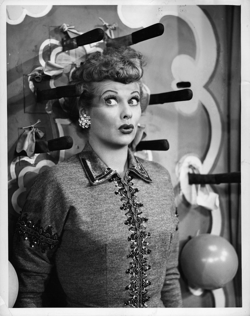 Lucille Ball has knives thrown at her in the television series 'I Love Lucy', 1951. (Photo by CBS/Ge...