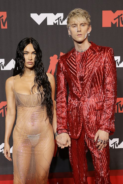 NEW YORK, NEW YORK - SEPTEMBER 12: (L-R) Megan Fox and Machine Gun Kelly attend the 2021 MTV Video M...