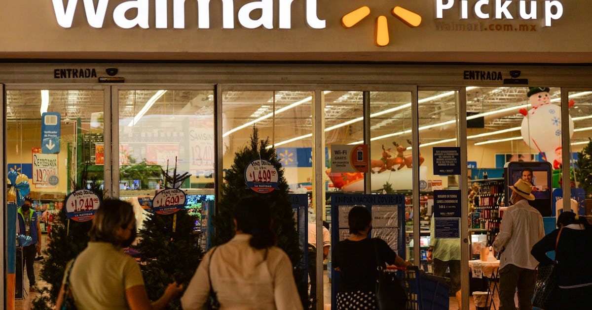 What Time Does Walmart Close On New Year S Eve Is It Open New Year S Day Nj Com