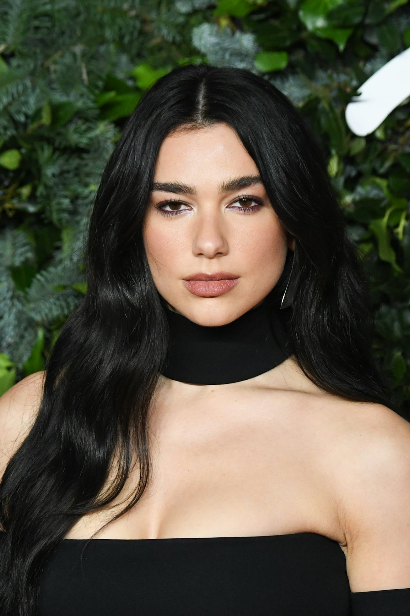 LONDON, ENGLAND - NOVEMBER 29: Dua Lipa attends The Fashion Awards 2021 at the Royal Albert Hall on...