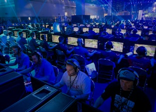 ANAHEIM, CA - NOVEMBER 04: Visitors to Blizzcon get a chance to play new content in Heroes of the St...