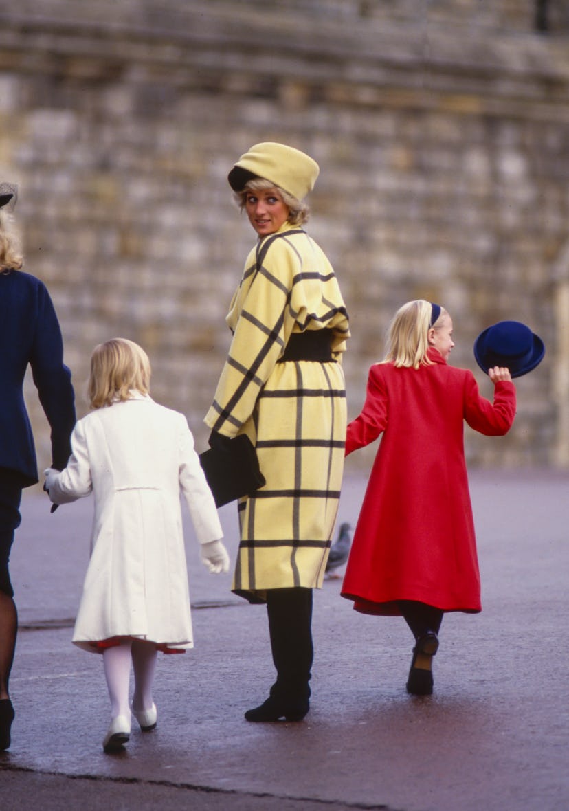 Princess Diana's Christmas look was incredible.