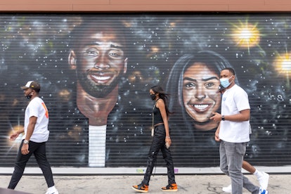 Kobe Bryant and Gianna Bryant mural.