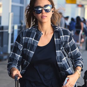 NEW YORK, NY - AUGUST 24:  Jessica Alba seen at JFK Airport on  August 24, 2016 in New York City.  (...