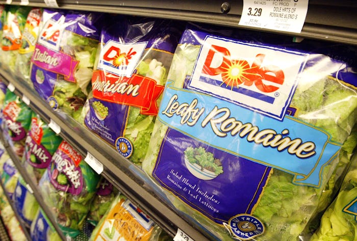 SAN FRANCISCO - JUNE 19:  Dole Pre-Packaged salad sits on the shelf at a Bell Market grocery store J...