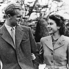 23rd November 1947:  Official photograph of Princess Elizabeth and her husband on honeymoon at Broad...