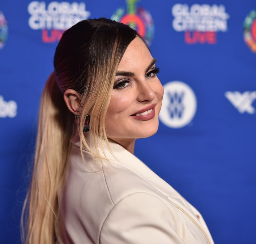 JoJo's engagement photos with Dexter Darden are everything.
