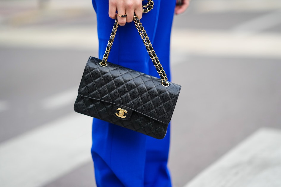 Chanel, medium 2.55 caviar - Xchange Handbags & Essentials