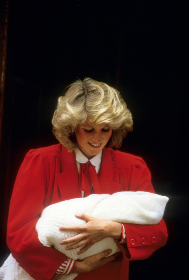 Princess Diana leaves the hospital after giving birth.