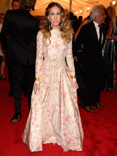 Sarah Jessica Parker attends the "Schiaparelli And Prada: Impossible Conversations" Costume Institut...