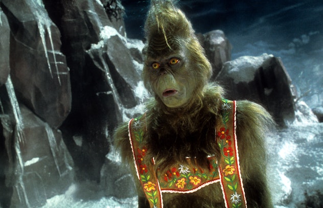 Jim Carrey in a scene from the film 'How The Grinch Stole Christmas', 2000. (Photo by Universal/Gett...