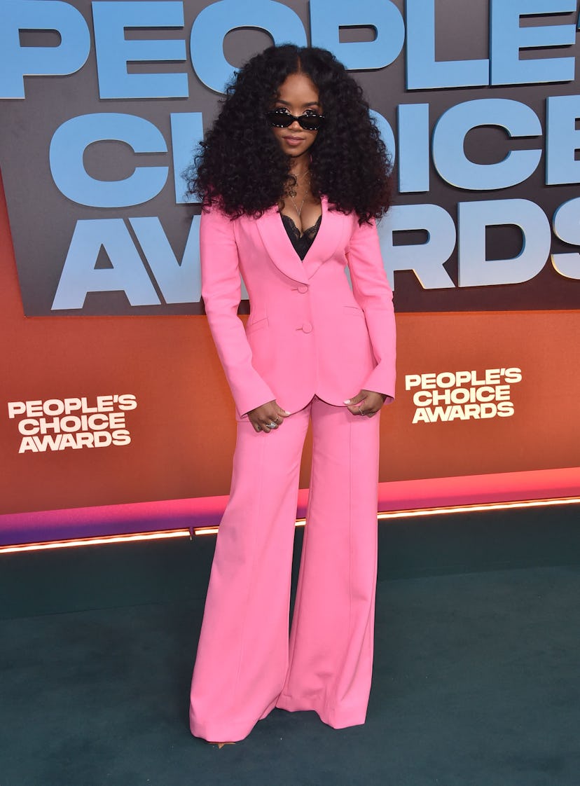 H.E.R. People's Choice Awards 