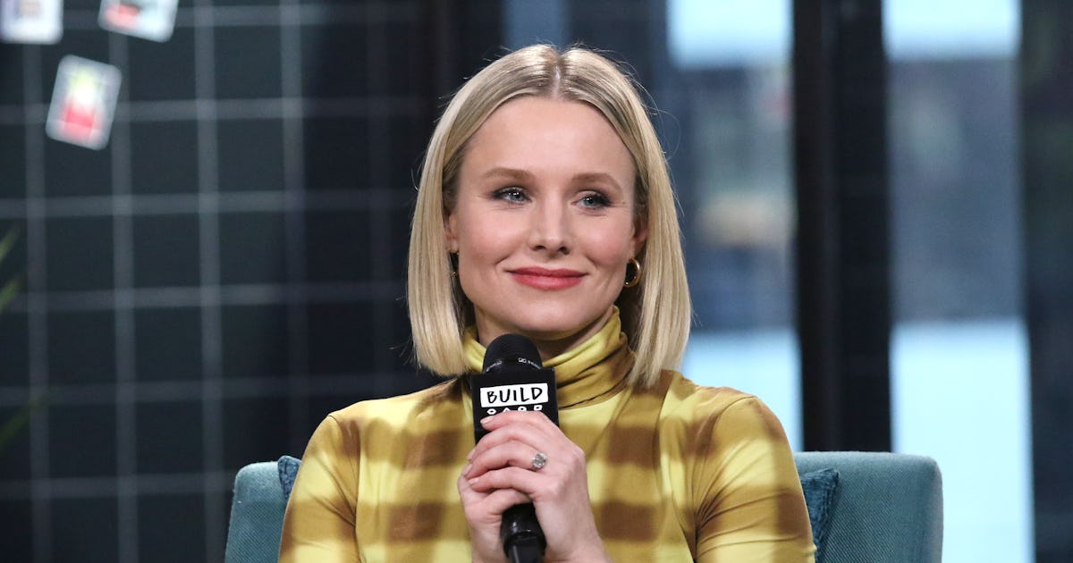 Kristen Bell Responded To An Instagram Hater In The Most Cool Collected Way Kristen Bell Responded To An Instagram Hater In The Most Cool Collected Way