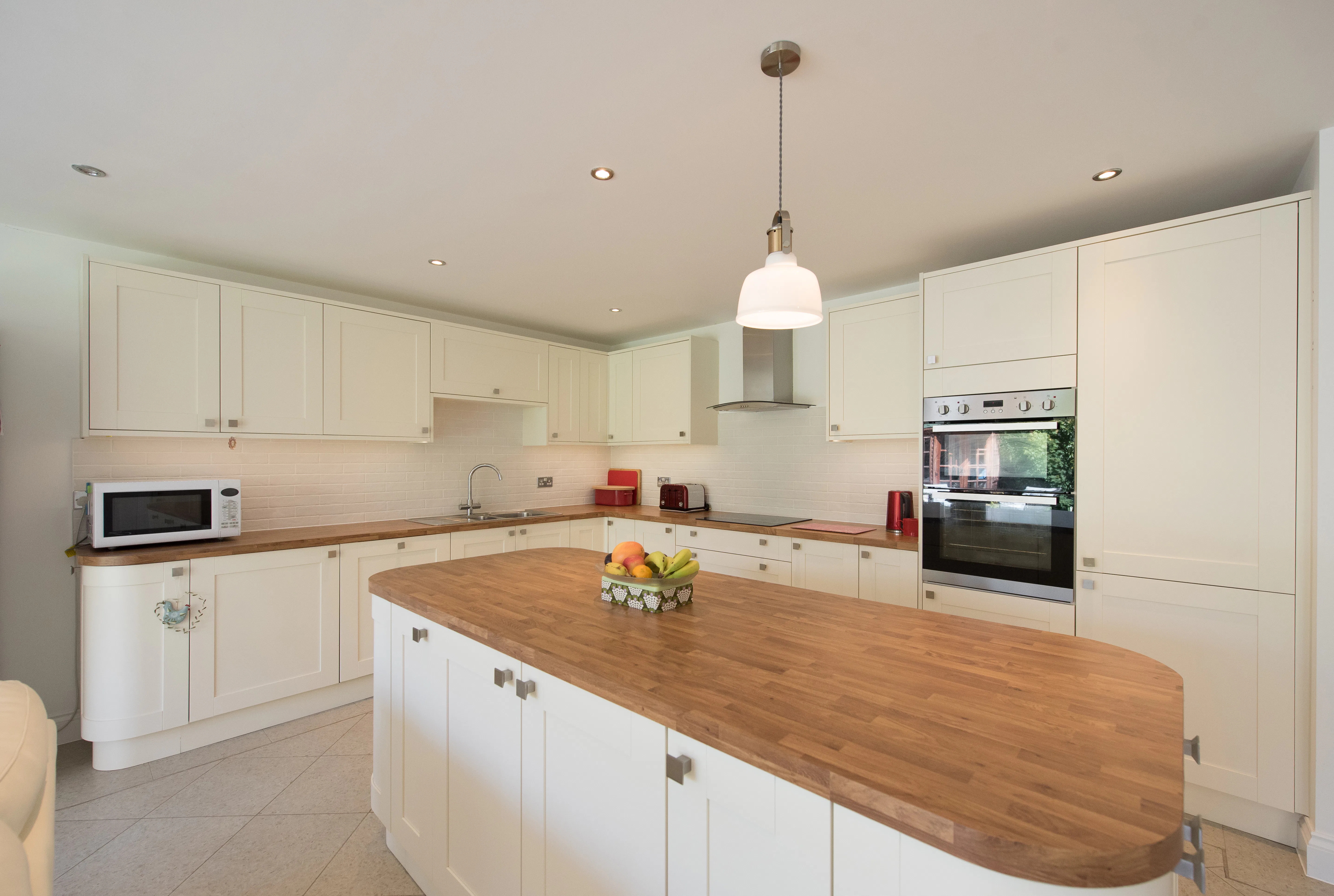 7 Kitchen Hacks For The Most Efficient Cooking Space Ever