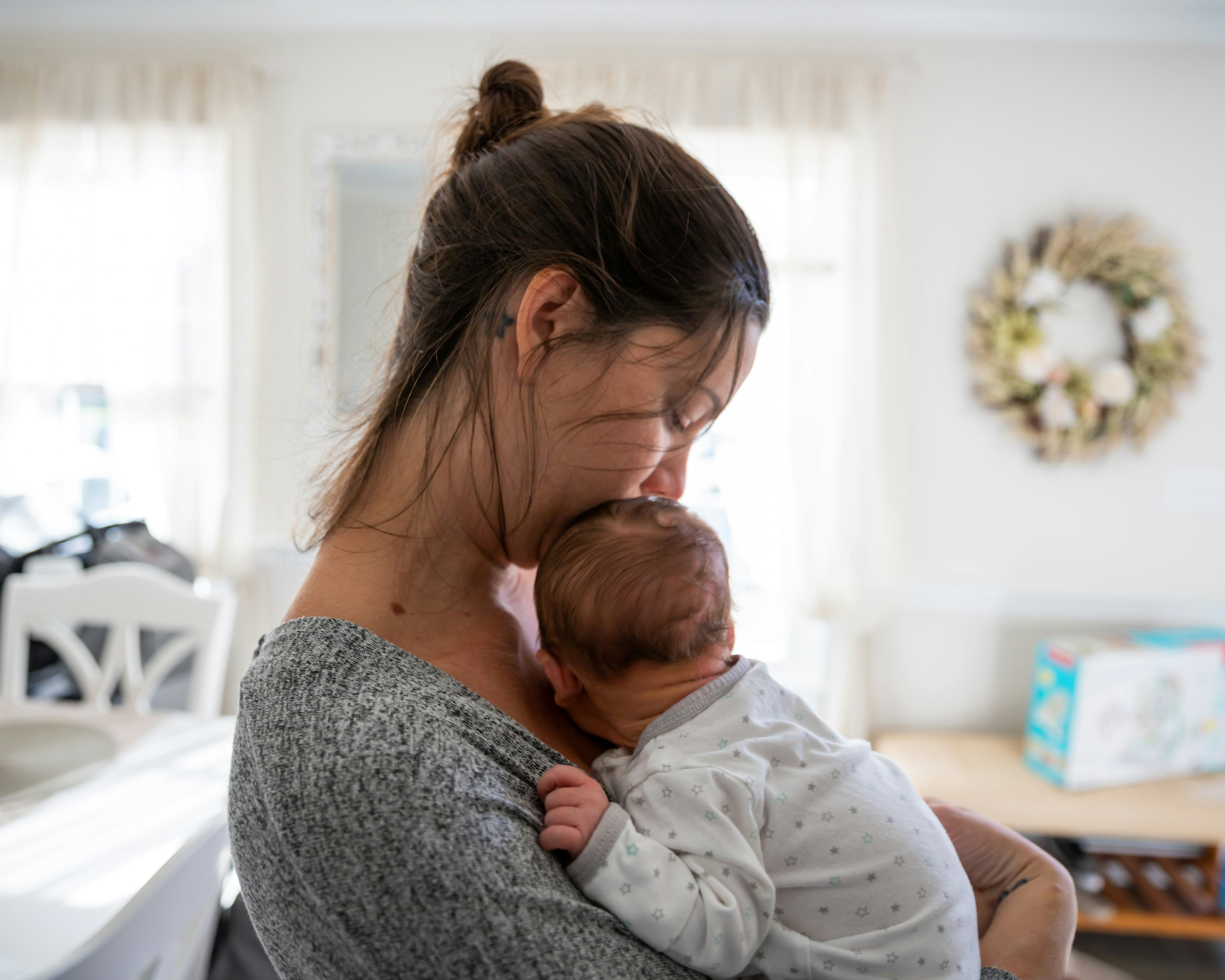 7 Hacks To Keep Your Baby Warm When The Heat Goes Out