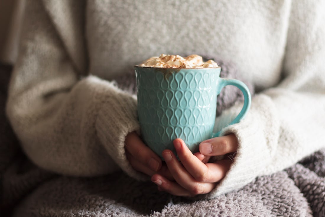 What Alcohol Goes With Hot Chocolate? 11 Ways To Spike It