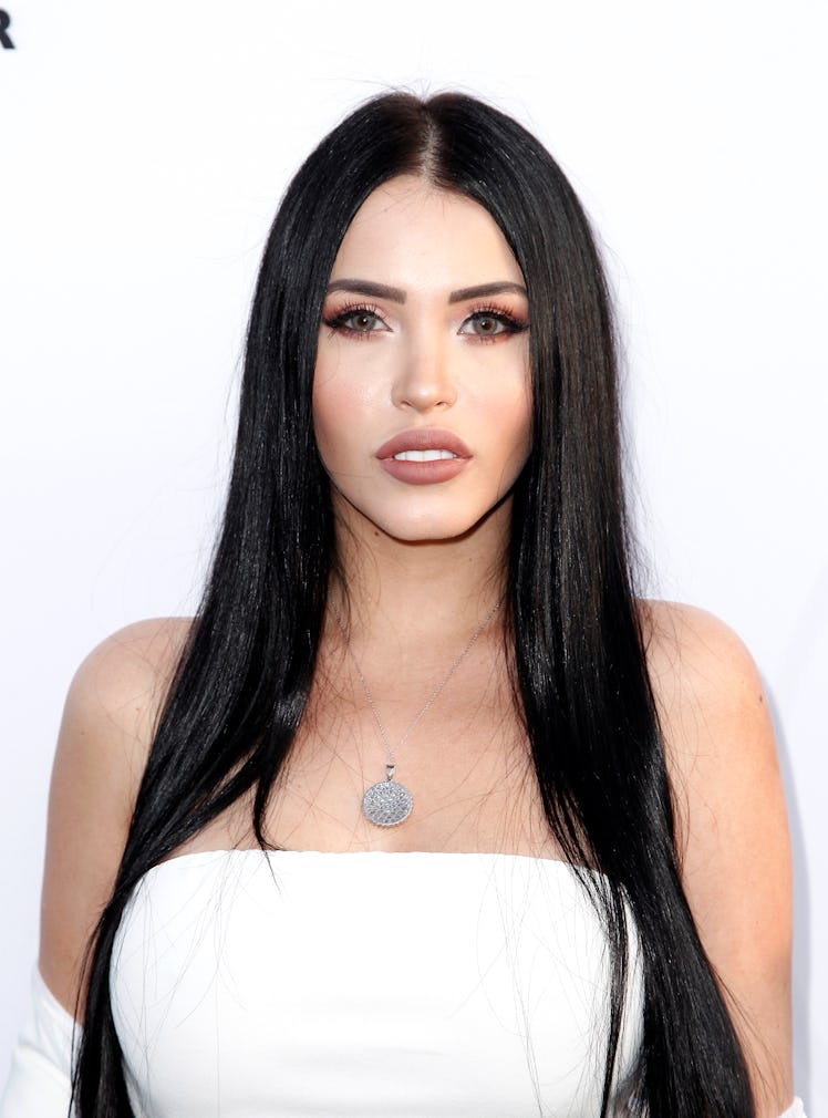 Claudia Alende hits the red carpet.