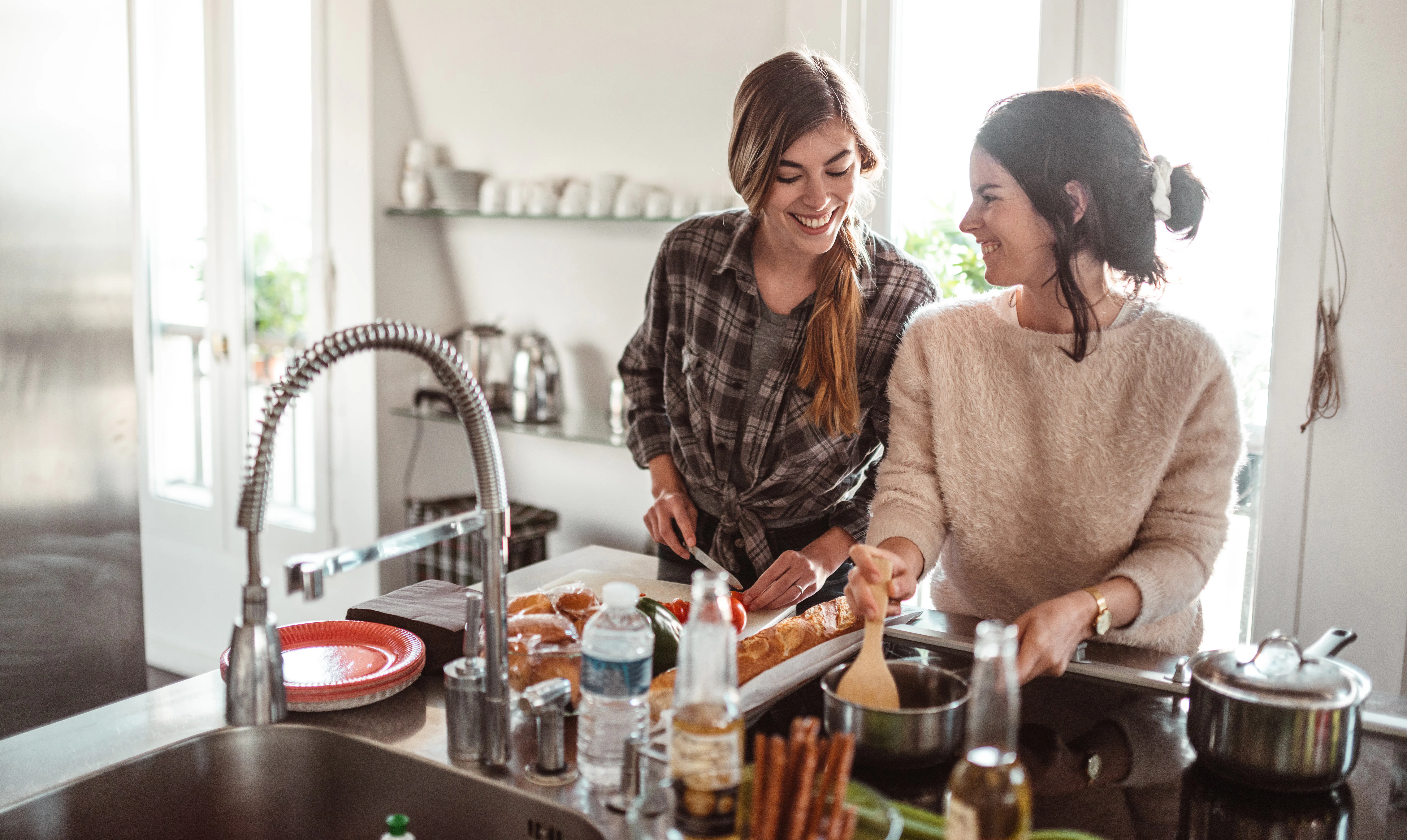 5 Spring Break Activities To Do At Home With Your Roomie Crew
