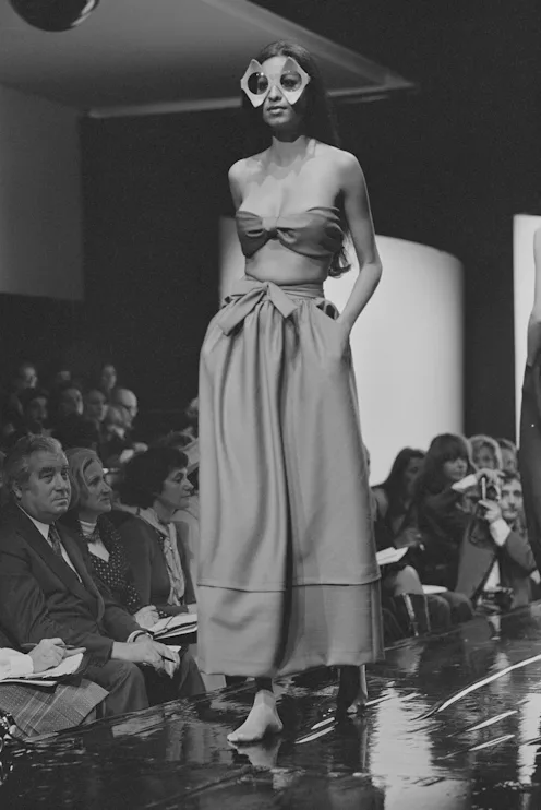 The Most Iconic Runway Looks Of The Last 100 Years The Most Iconic Runway Looks Of The Last 100 Years