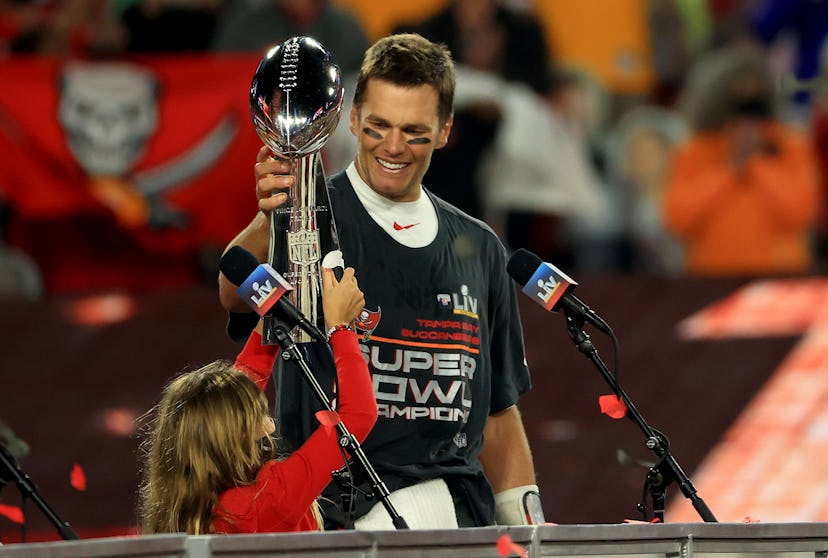 Tom Brady handed the trophy over to his daughter after winning the Super Bowl.