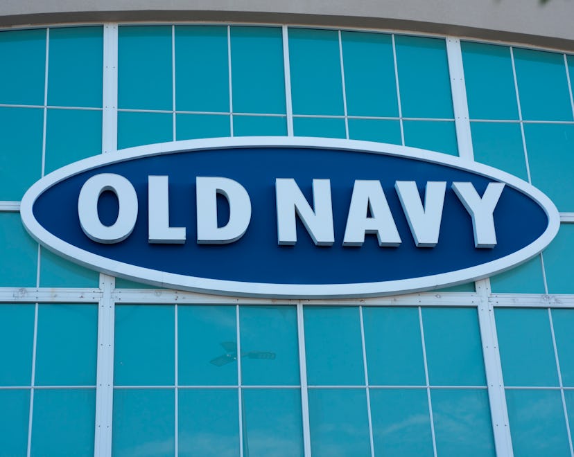 Old Navy's President's Day 2021 Sale has huge savings on denim and pajamas.