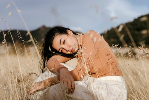 What Does Your Descendent Sign Mean In Astrology? It's About Your Relationships