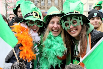 Who was first to wear green St. Patrick's Day uniforms?