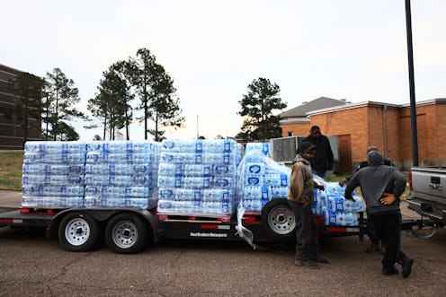 Here's how you can help those affected by the water crisis in Jackson, Mississippi.