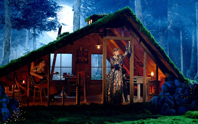 LOS ANGELES, CALIFORNIA - MARCH 14: (EDITORIAL ONLY, NO COVERS) In this image released on March 14, ...