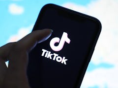 Wondering where to find the personality quiz going viral on TikTok? It's a Korean site. 