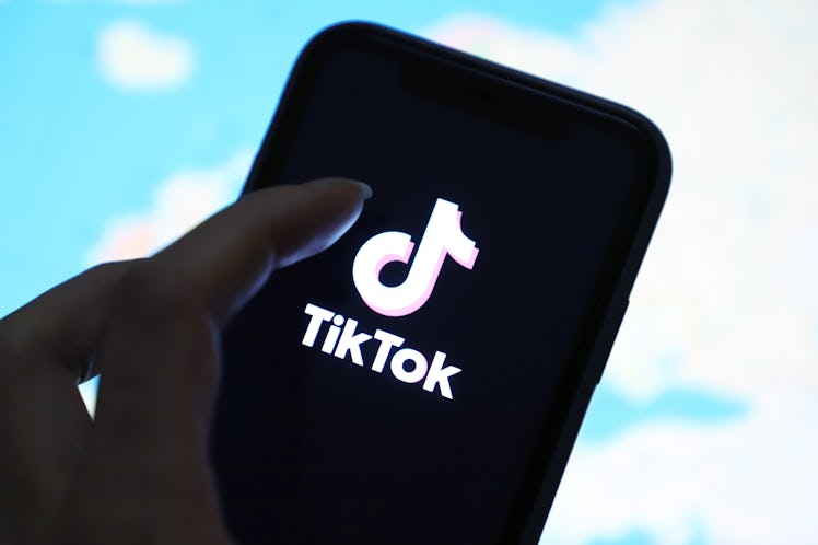 Wondering where to find the personality quiz going viral on TikTok? It's a Korean site. 