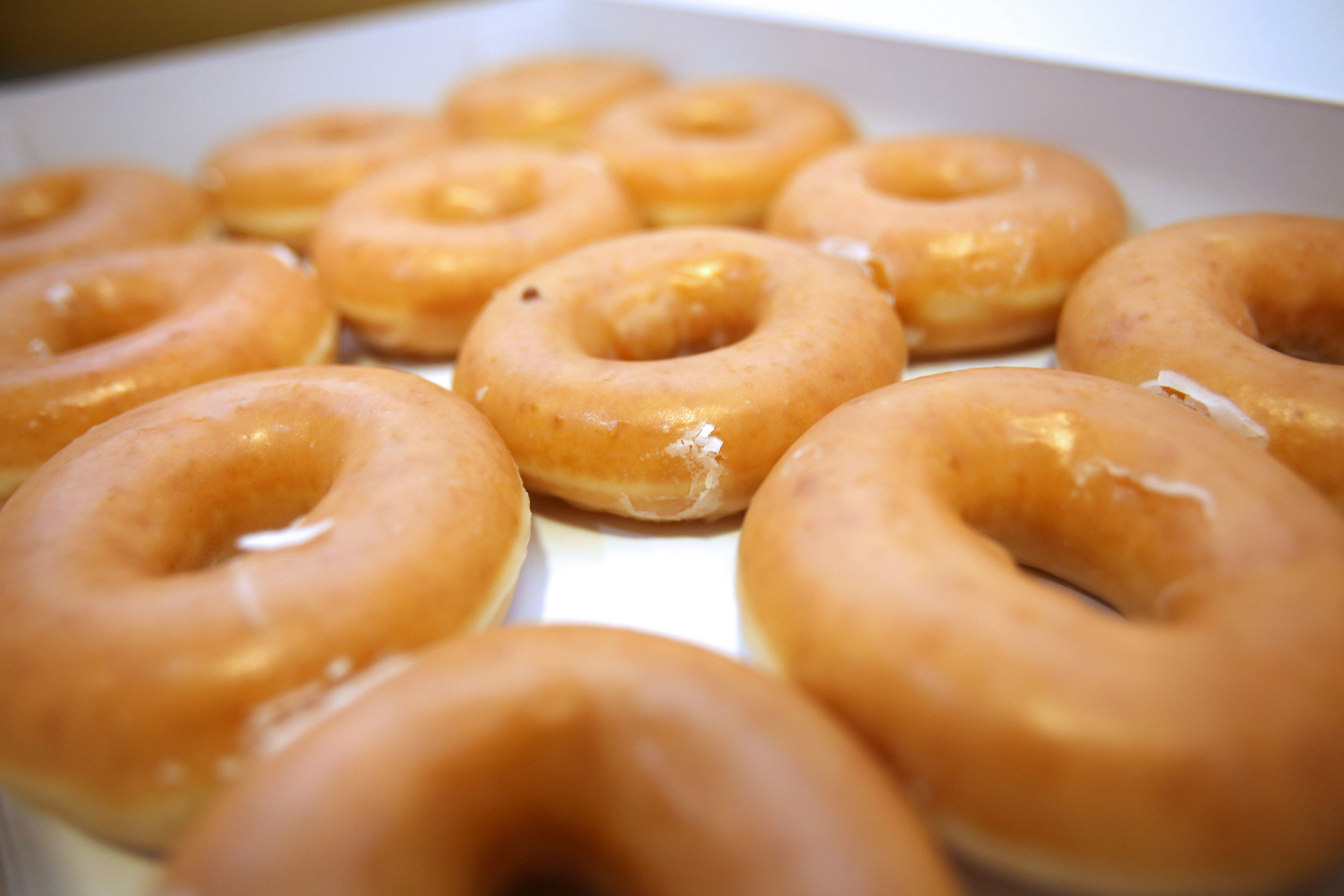 Heres How To Get Free Krispy Kreme Doughnuts In 2021 For A Sweet Treat Laptrinhx News 5796