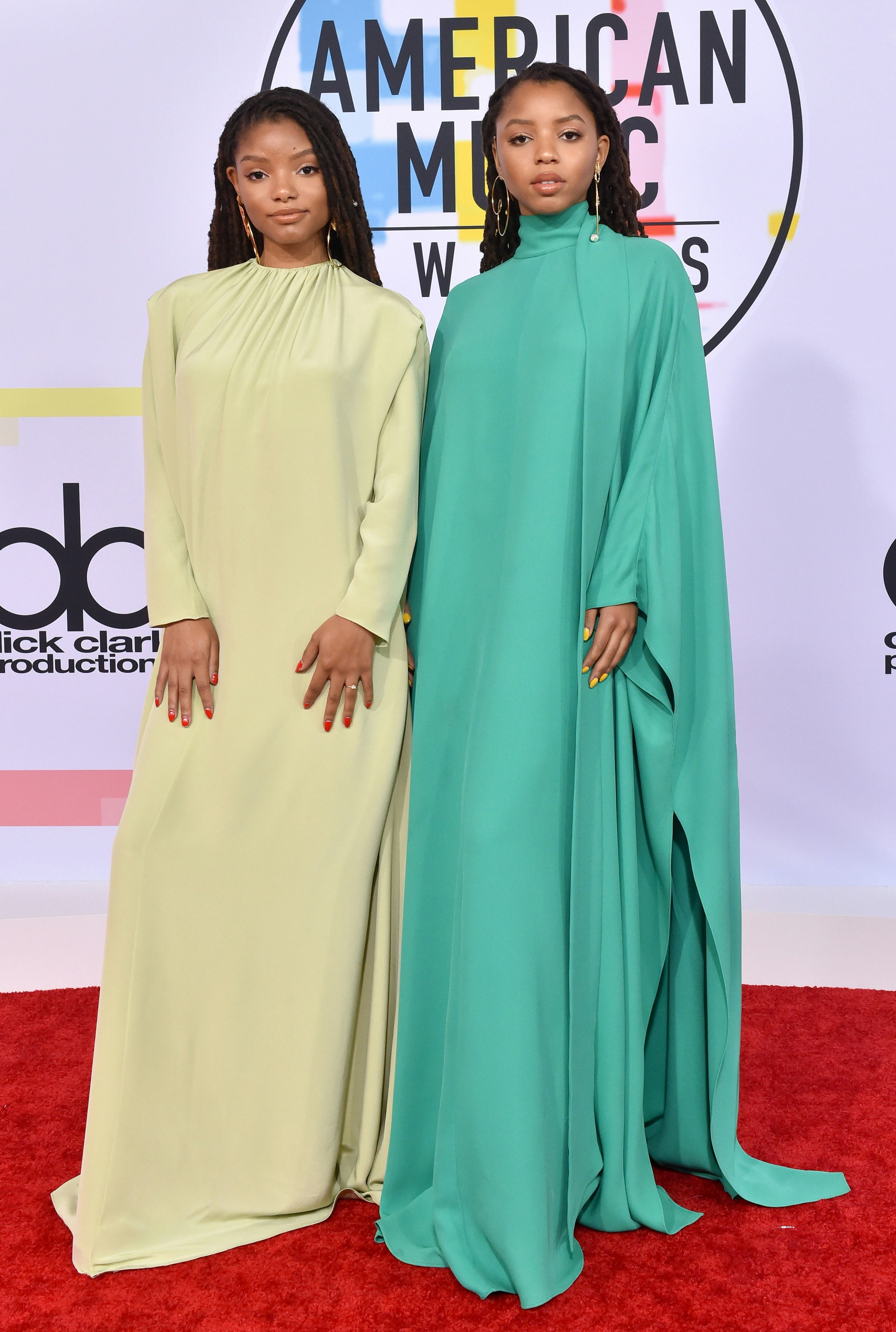 Chloe x Halle at the 2018 American Music Awards